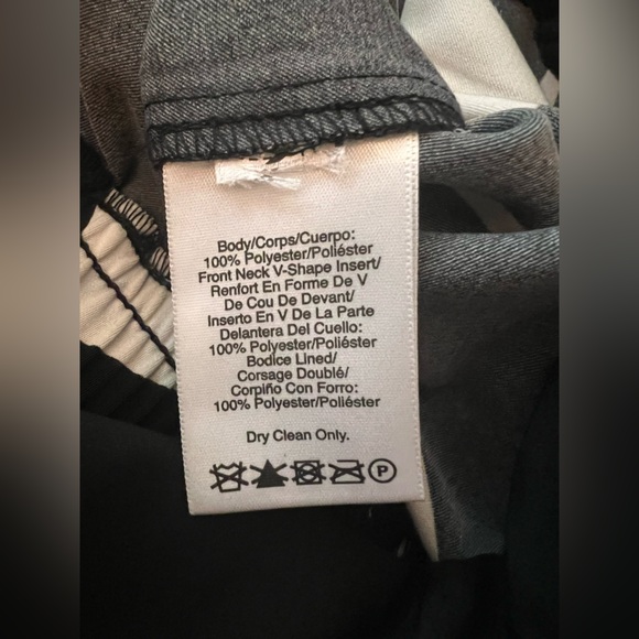 Dkny Jumpsuit Black and White Geometric EUC Size 0 - Picture 5 of 7